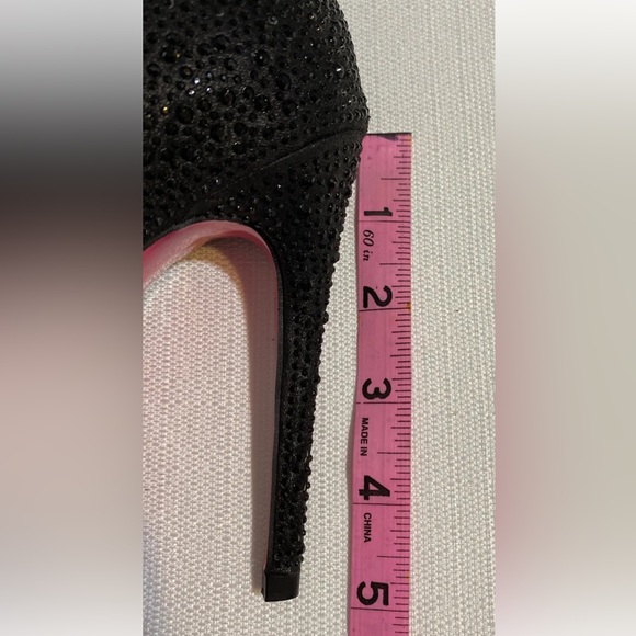 Charlotte Russe Tiara Black Stiletto Rhinestone Heels Size 6 EUC - Picture 8 of 8